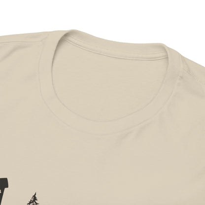 T-Shirt Unisex - Hochsitz im Wald - Rothirsch