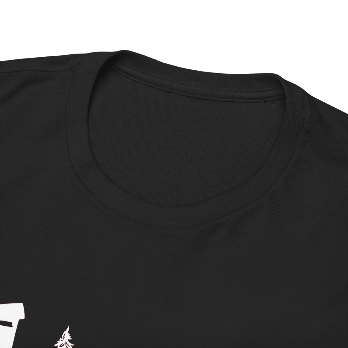 T-Shirt Unisex - Hochsitz im Wald - Rothirsch