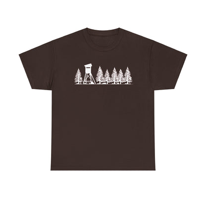 T-Shirt Unisex - Hochsitz im Wald