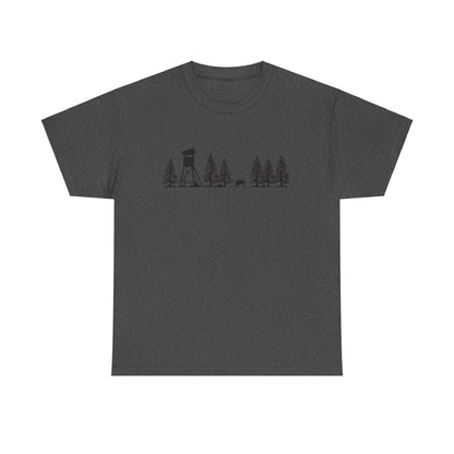 T-Shirt Unisex - Hochsitz im Wald - Wildschwein
