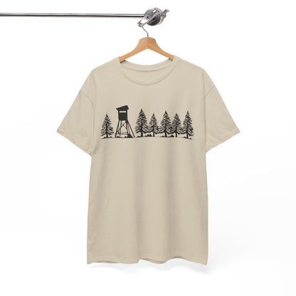 T-Shirt Unisex - Hochsitz im Wald