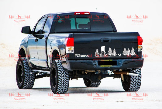 Hochsitz im Wald - Auerhahn