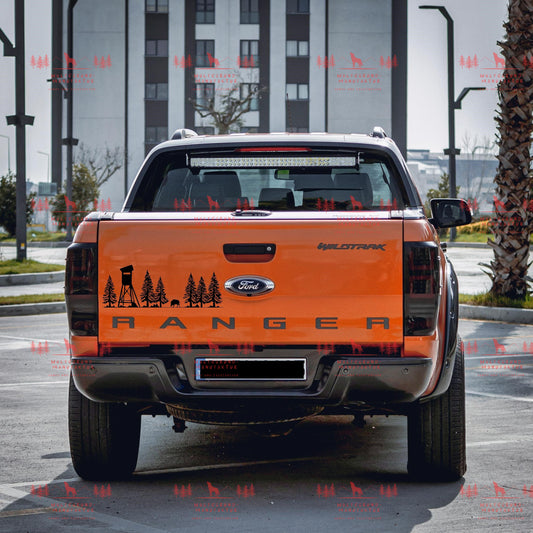 Hochsitz im Wald - Schwarzwild